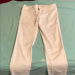 white skinny jeans